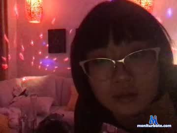 xinsual chaturbate livecam performer profile