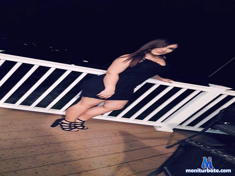 naraya-vuitton Flirt4free performer Doctor / Nurse Sugar Daddy Piercings and Tattoos Coach/Trainee
