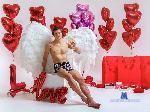demian-folk flirt4free livecam show performer True love is a friendship with erotic moments