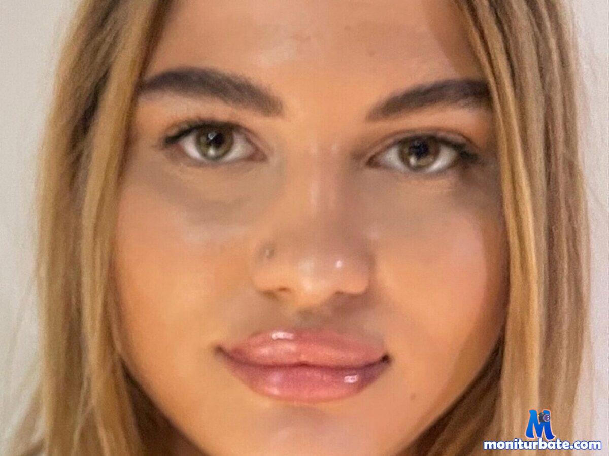 chloe-gracee Flirt4free performer Anal Nipple Biting Nipple Play Dirty Talk Vibrator Butt Plug Cowboy/Cowgirl Spanking Ass to Mouth