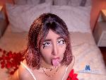 xayah-glen flirt4free livecam show performer Dark sweetness with a kinky twist
