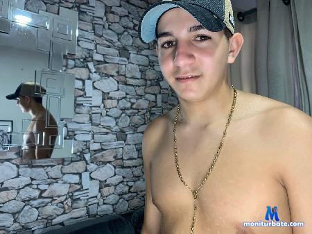 federic-alarcon flirt4free performer Hot guys