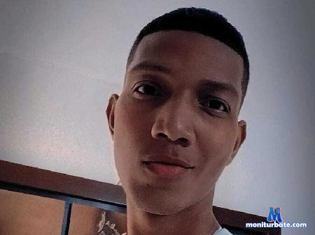 migueel-marc flirt4free performer Chemistry exists regardless of gender 