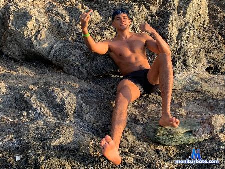 yei-sant flirt4free performer Growth is about perseverance and the desire to improve continuously, day by day!