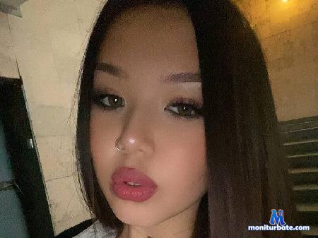 edie-pfnister flirt4free performer Hi sweet! we want play! Play with us pls!