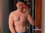 luigi-white flirt4free livecam show performer I'm a man of my word