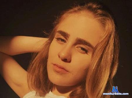 erica-hood flirt4free performer #18 #shy #daddy #daddysgirl #college #student #smalltits #skinny #cute #petite #teen #schoolgirl 
