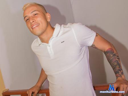 f-e-tishman flirt4free performer no hay nada mejor que romper la curiosidad y tener un sexo brusco .