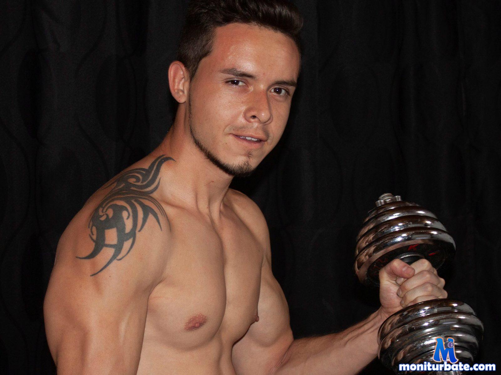 apolo-benz Flirt4free performer Feet Dirty Talk Handcuffs Whip Discipline Bad Cop/Good Cop Cheerleader/Jock Tickler Food Wrestling