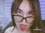 evelyn-luna flirt4free livecam show performer I invite you to discover a new world with different sexual energies
