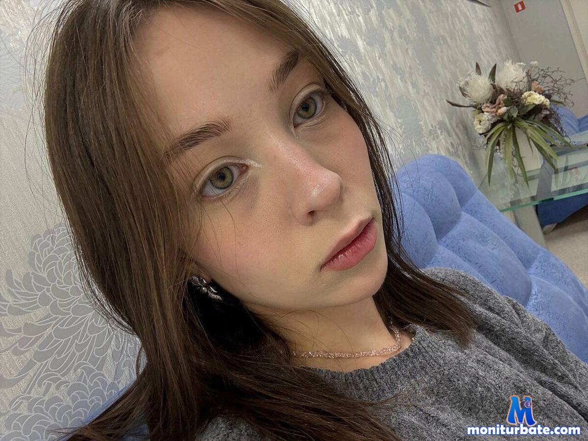cleta-dinning Flirt4free performer 