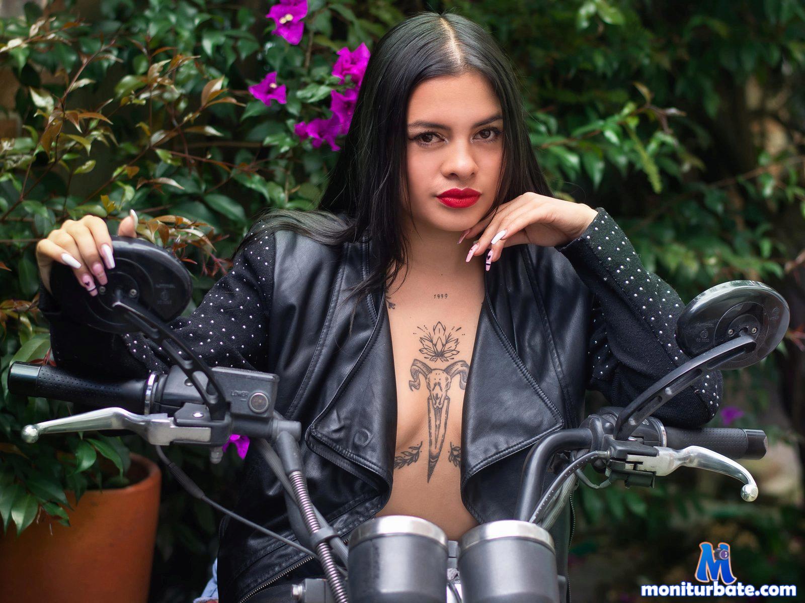 lian-mori Flirt4free performer Anal Nipple Play Submission Boss / Secretary Vibrator Butt Plug Cock Teasing Glass Dildo Nipple Clamps Whip Bad Cop/Good Cop Piercings and Tattoos Humiliation Cheerleader/Jock Cowboy/Cowgirl Spanking Flight Attendant/Pilot Exhibitionism