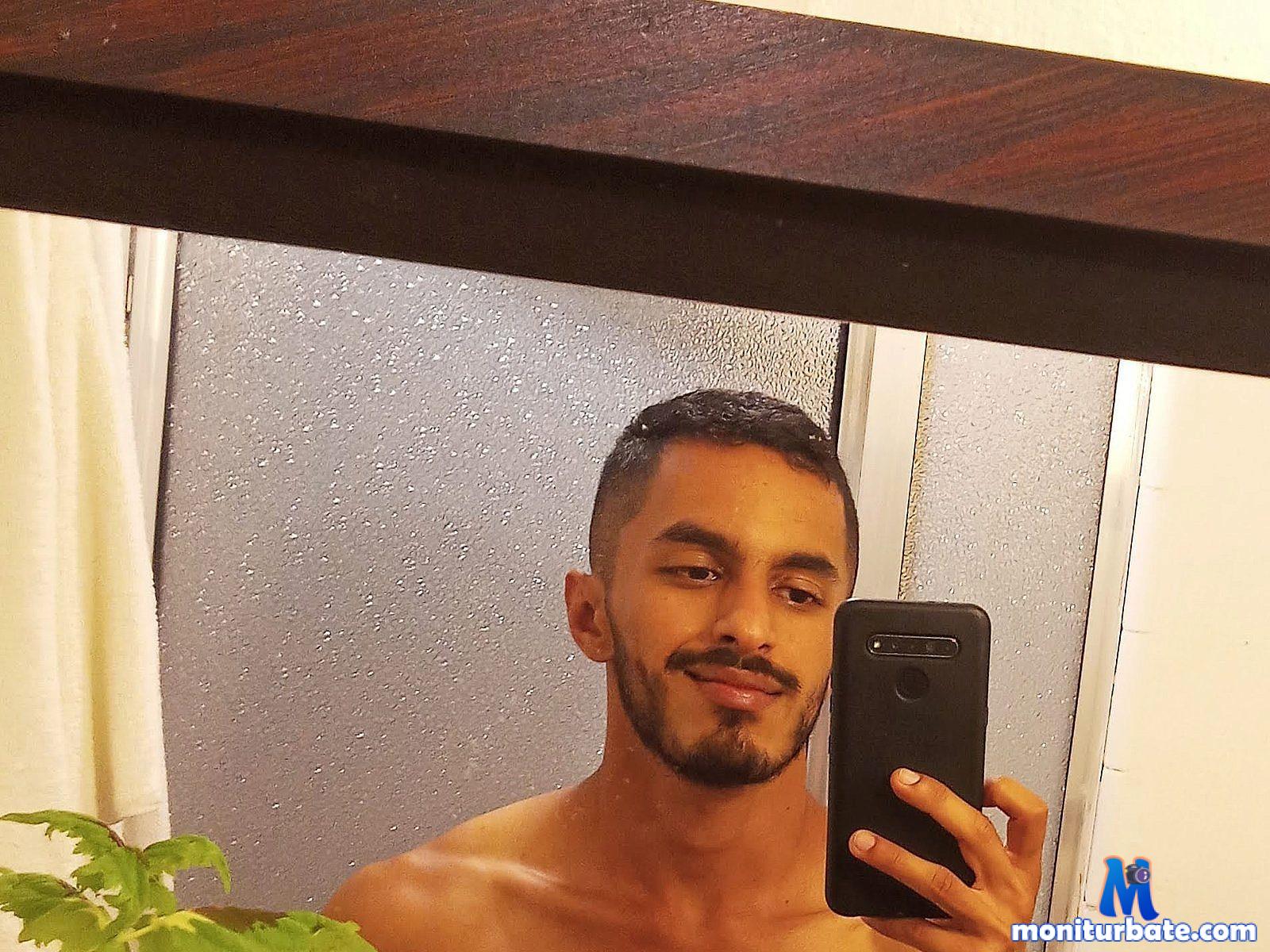 pipe-lopez Flirt4free performer 