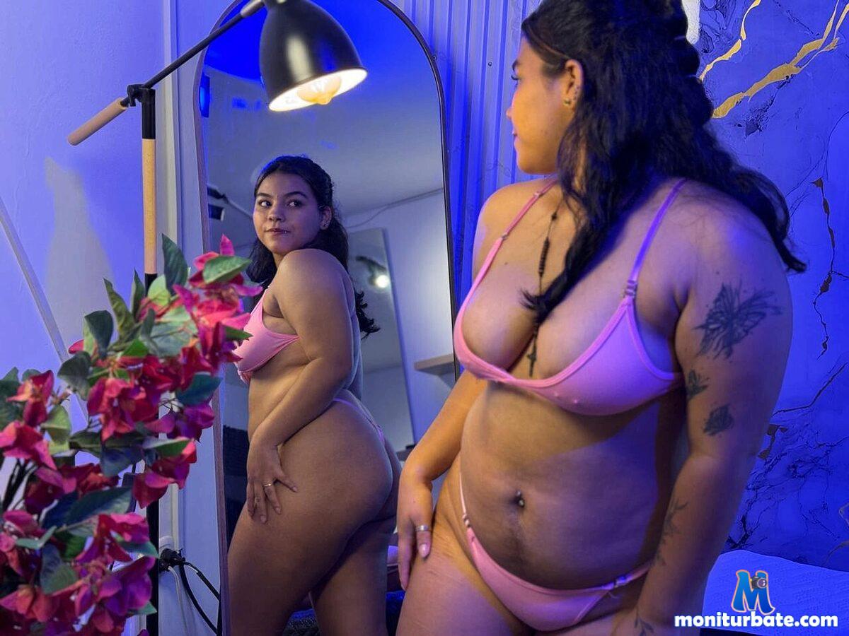 nahomy-cadavidd Flirt4free performer 