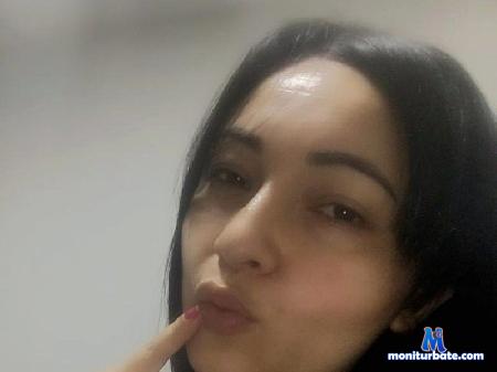 lucia-cox flirt4free performer it is better to enjoy life is only one