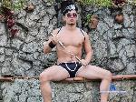 leo-bonucci flirt4free livecam show performer boy wanting to have a good time and have fun