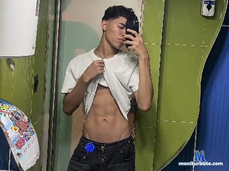 luca-moretti flirt4free performer fun stuff