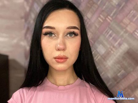 lynn-bingham flirt4free performer Hi sweet! we want play! Play with us pls!