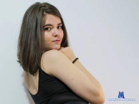 camille-carol flirt4free performer im a new girl very curious to learn new things