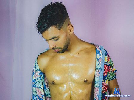 ryan-camerons flirt4free performer #brown #latino #fit #20 #boy