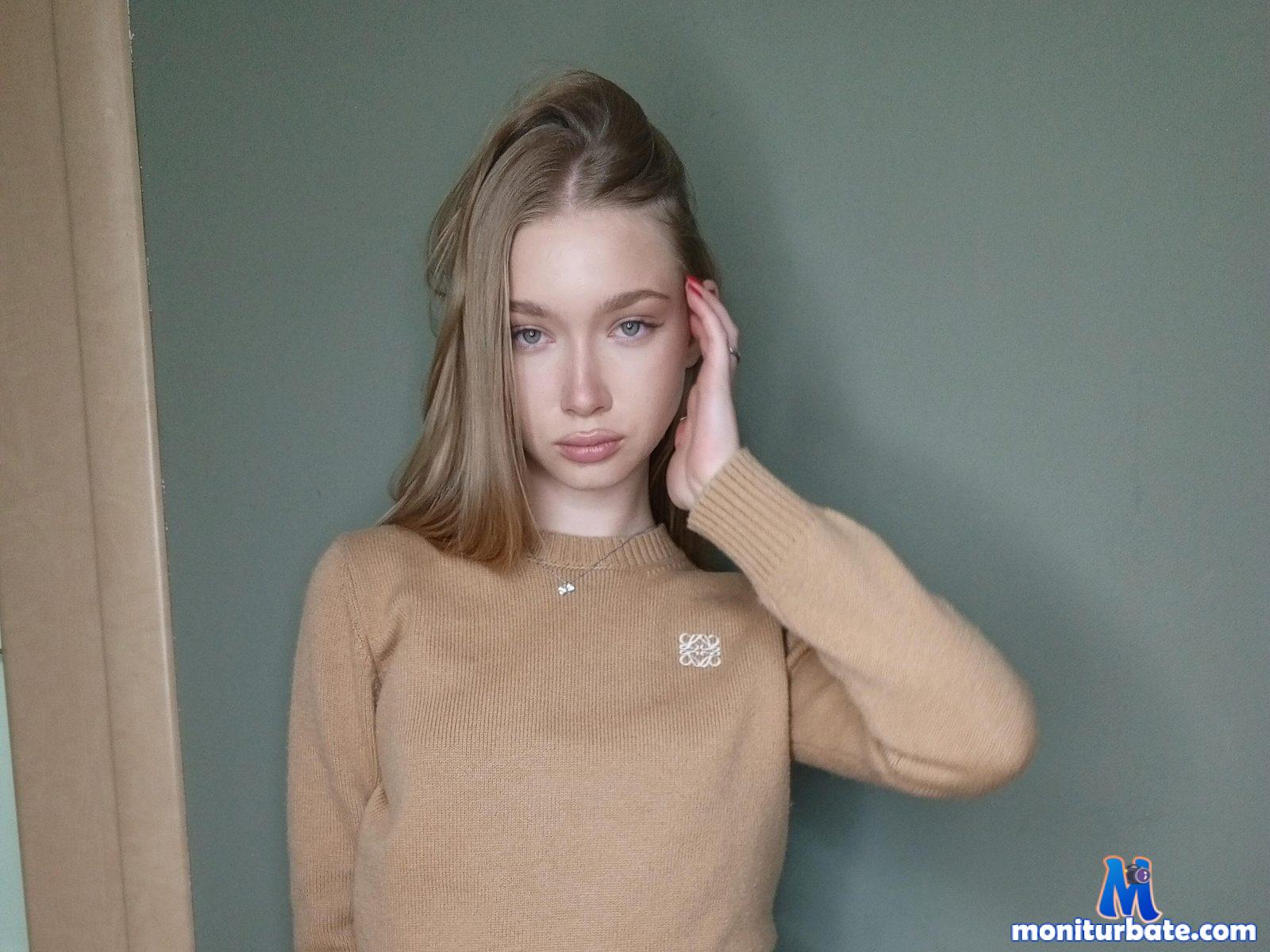 elwyna-ellson Flirt4free performer Feet Paddling/Spanking/Whips Dirty Talk Student/Teacher Vibrator Cock Teasing Jerk off Instruction Orgasm Control/Denial Stockings/Panty Hose Teasing Legs Spanking Tickling