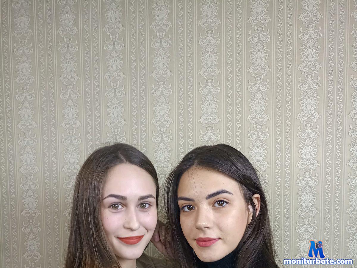 agostina-pizz-and-stefania-repet Flirt4free performer 