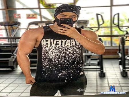aquiles-muscless flirt4free performer i a Make my ass vibrate m hot for nude flex and cum!