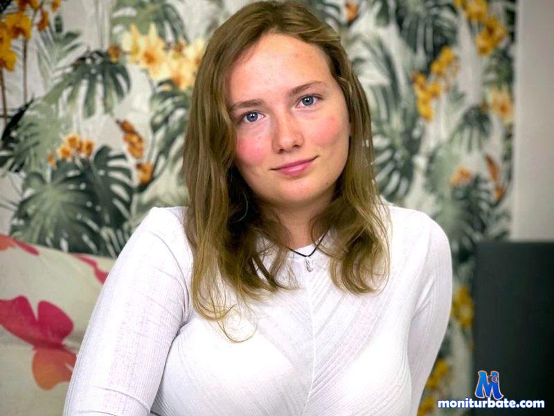 nora-dillard Flirt4free performer 