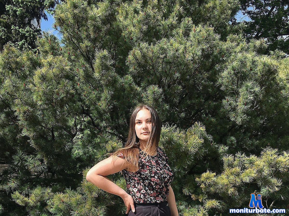karolina-wine Flirt4free performer Boss / Secretary Dirty Talk Sugar Daddy Bad Cop/Good Cop Humiliation Coach/Trainee Leather Smoking Food