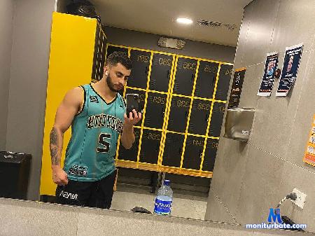 thiago-meneses flirt4free performer read about me and come to said me hi ;)