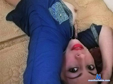 rose-dd flirt4free performer I am very tasty latina and I have milk