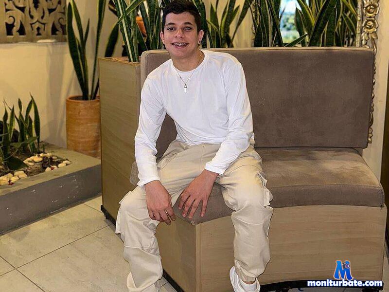 luca-dave Flirt4free performer Anal Role Play/Costumes Master / Slave Student/Teacher Butt Plug Cum Eating Domination Jerk off Instruction Handcuffs Nipple Clamps Whip Anal Training Feather Giant Dildo Big Toys Anal Beads Voyeurism Ball Gag Fucking Machine