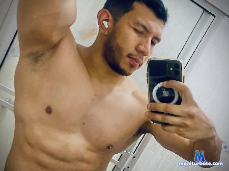 holl-latin flirt4free performer Hello!I am  latin guy, intelligent and disciplined.I hope we can have a lot of fun !!!
