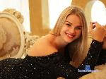 reba-stone flirt4free livecam show performer Happy Eva
