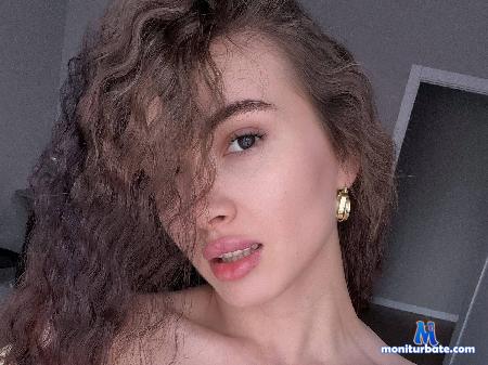 ileen-miyasato flirt4free performer Hey, wanna play together? I love playing different games!