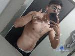 ken-leason flirt4free livecam show performer hi guys i´m ken i´m a horny boy who want to play!!