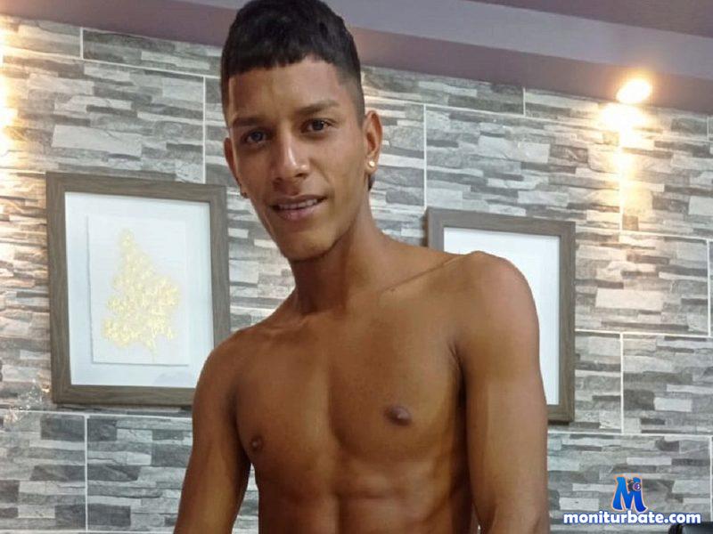 daos-carrillo Flirt4free performer 