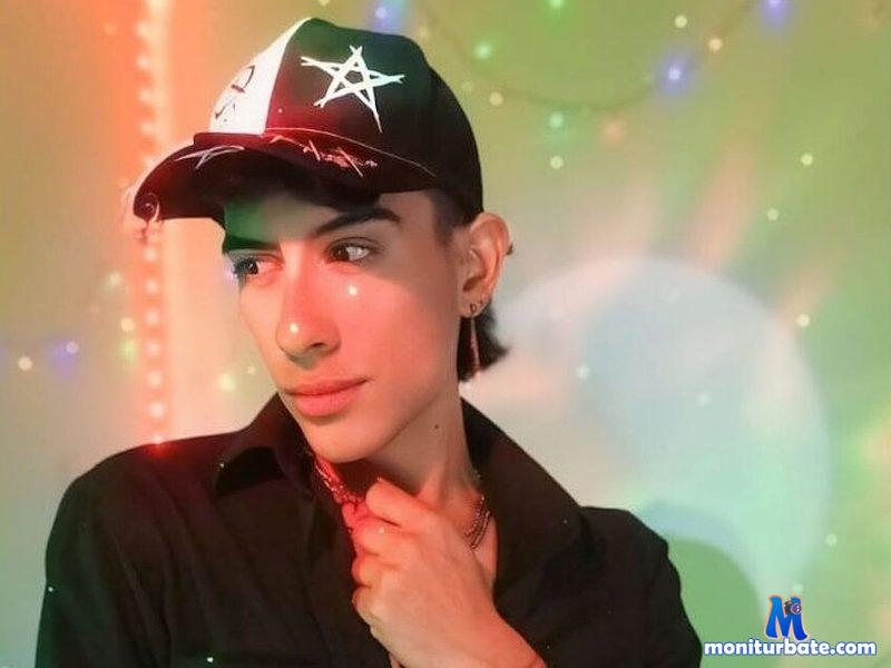 yedrix-guzman Flirt4free performer 