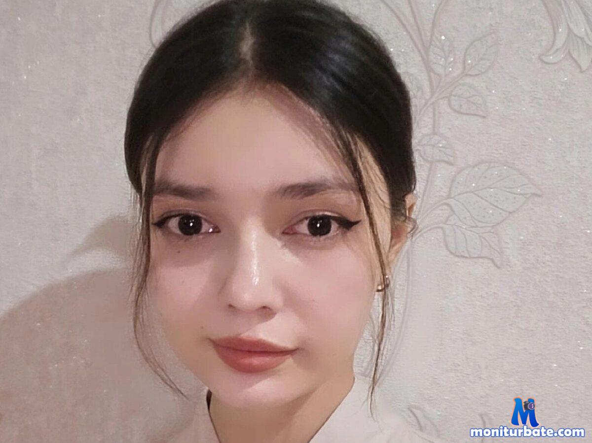 quyen-luers Flirt4free performer 