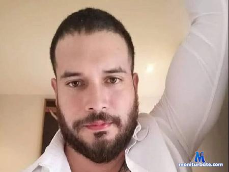witygan-andres flirt4free performer Muscle bear I will make you feel in glory just come and find out what I am