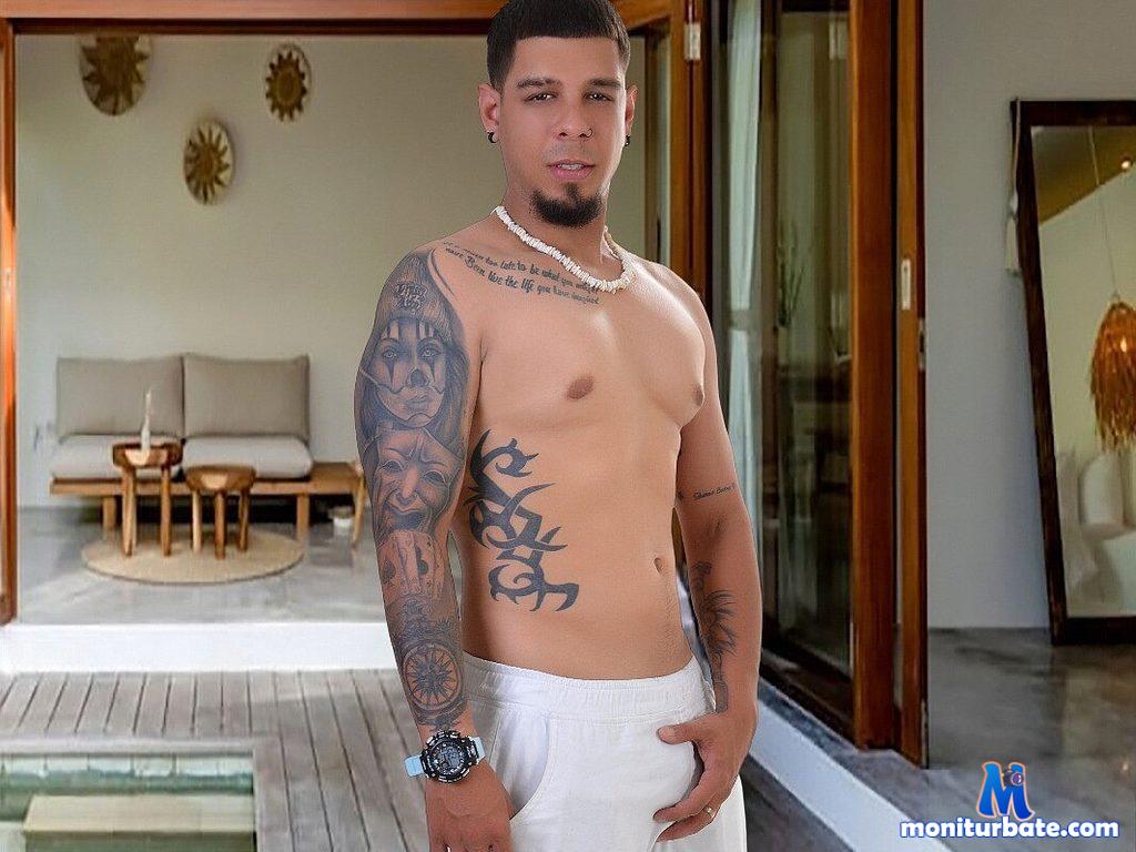 sebastian-hanks Flirt4free performer Feet Master / Slave Prisoner/Guard Domination Slaves Anal Beads Smoking Wet and Messy Exhibitionism Crop Giantism