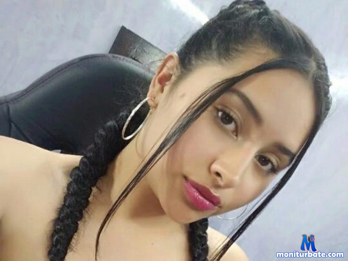 saray-cat Flirt4free performer Anal Feet Dirty Talk Student/Teacher Vibrator Discipline Bad Cop/Good Cop Legs Bondage Tickling Strap-on