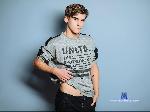 alfred-wow flirt4free livecam show performer Hello! Welcome to my room!