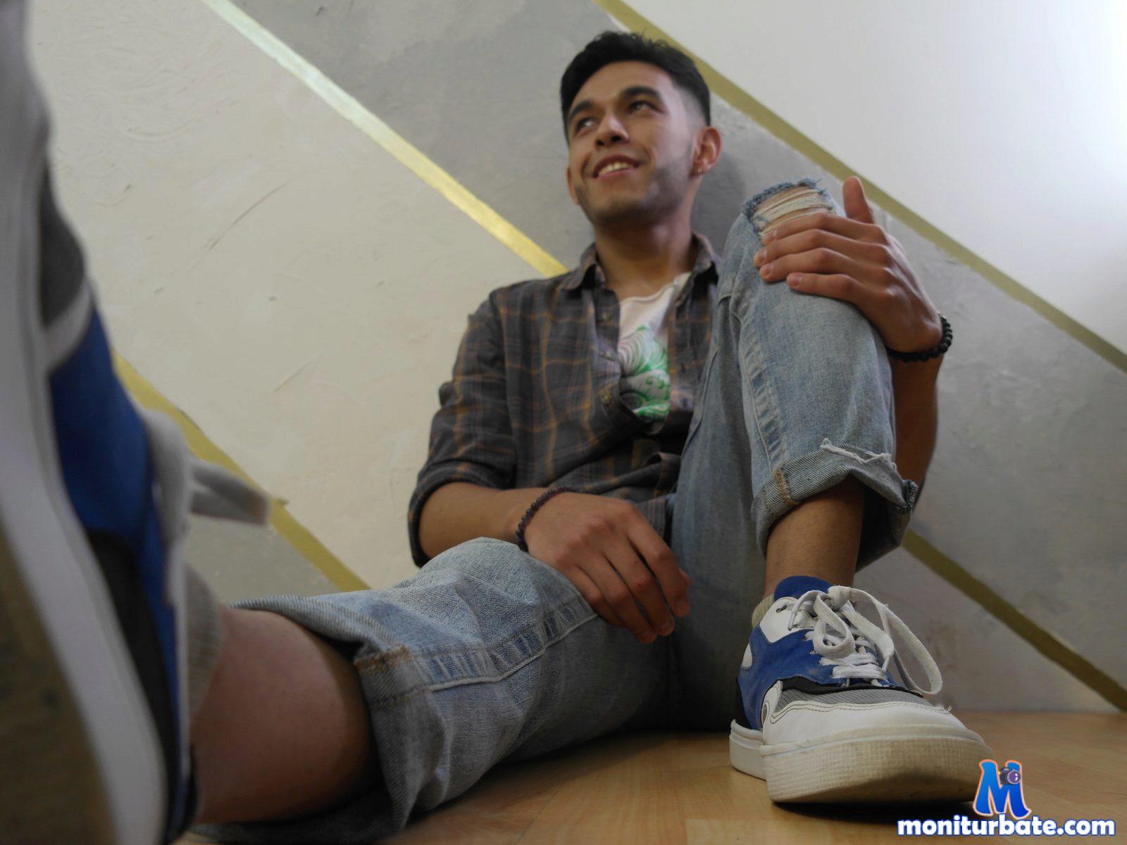 johnny-bing Flirt4free performer 