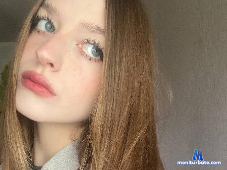 alice-ratakowsky flirt4free performer #smalltits #tall #young #18 #new #lovense #natural #longhair #longlegs