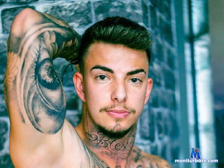blake-shaw flirt4free performer Charming guy here just for you