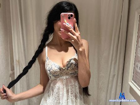 isabela-hidden flirt4free performer winsome, innocent and naughty at the same time