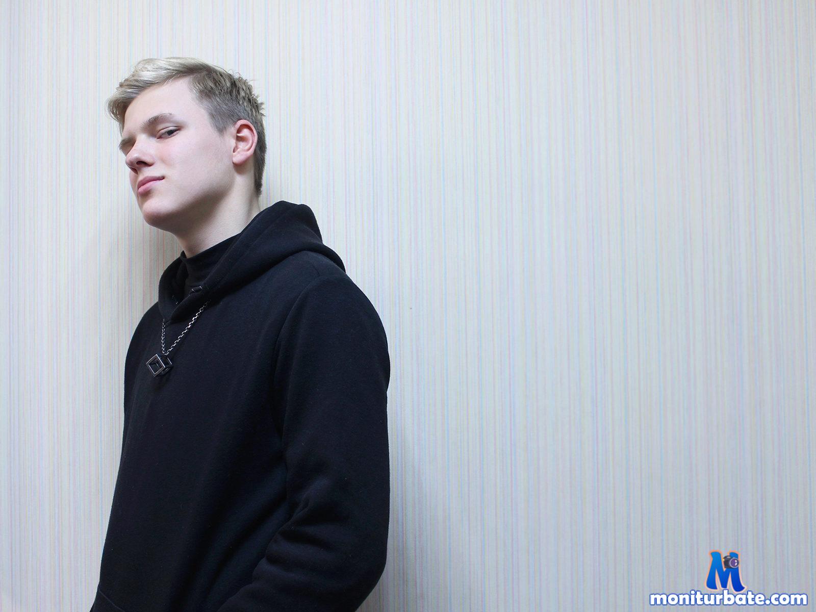 danny-till Flirt4free performer Feet Nipple Biting Role Play/Costumes Dirty Talk Cock Teasing Sugar Daddy Teasing Bad Cop/Good Cop Spanking Smoking Armpit