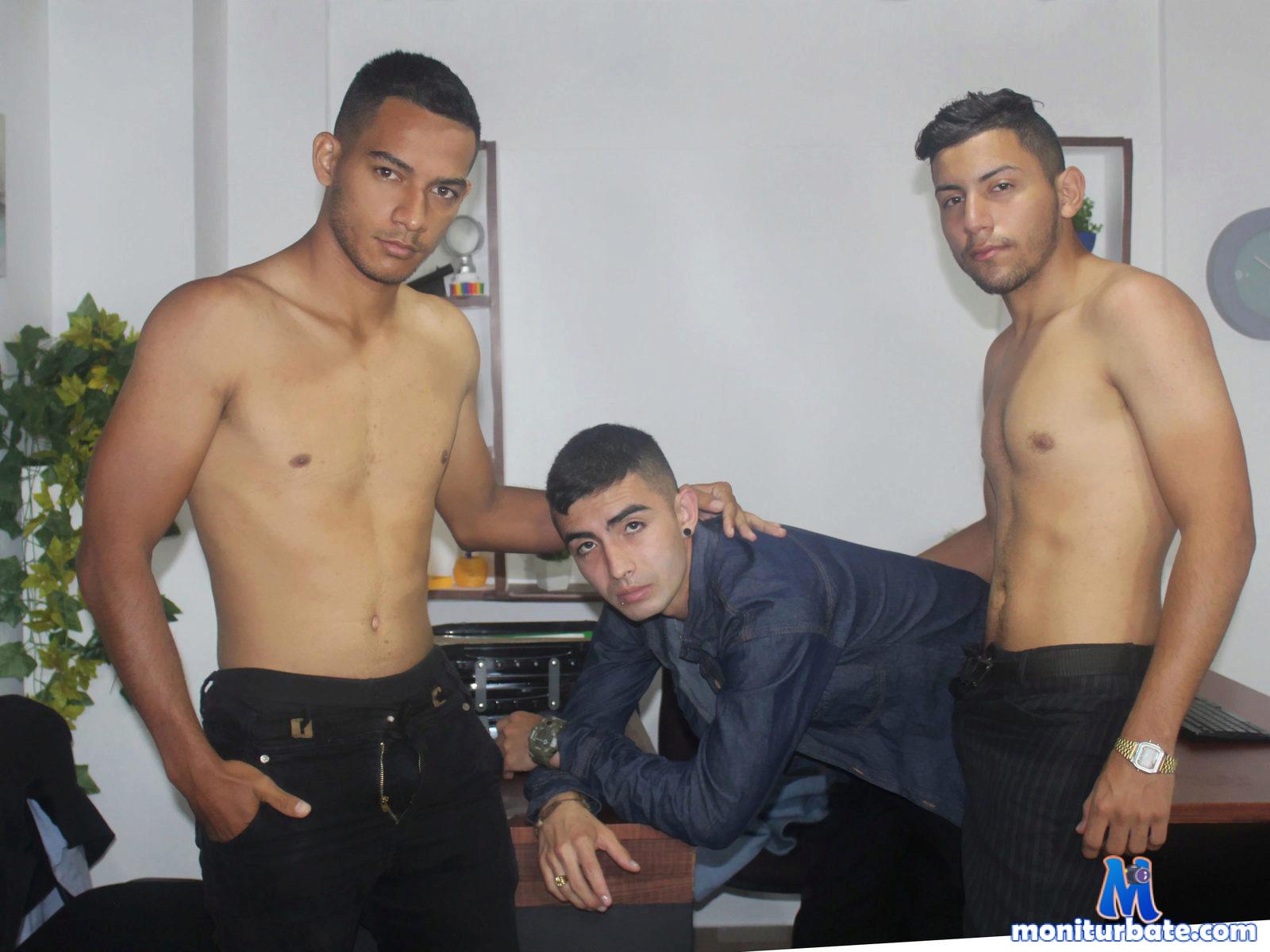 edward-and-kent-and-elvis Flirt4free performer Anal Double Penetration Feet Dirty Talk Master / Slave Student/Teacher Cum Eating Sugar Daddy Handcuffs Nipple Clamps Whip Discipline Slaves Tickler Ass to Mouth Rope Play Armpit