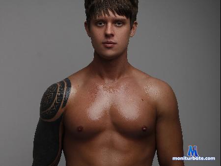 marco-era flirt4free performer You turn me on with just your look. If you don't stop, I'll pounce on you.